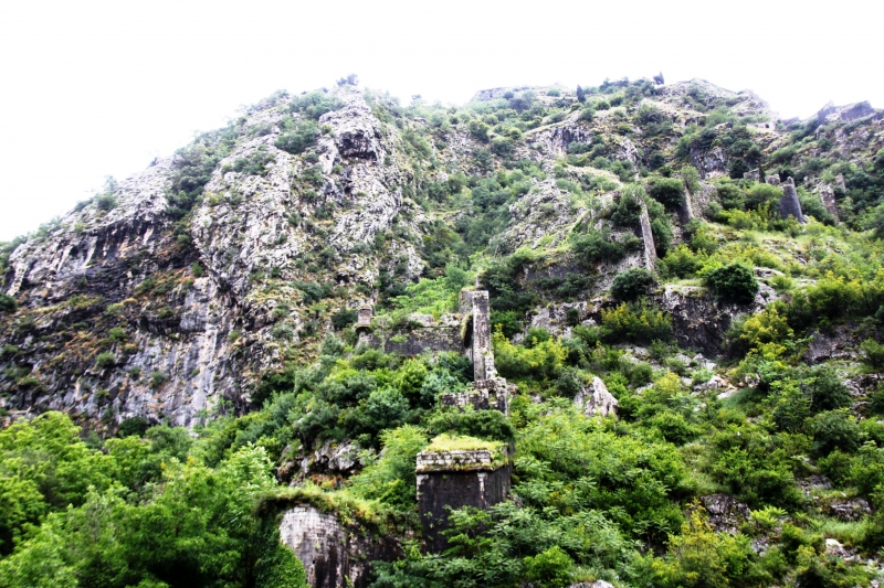 Montenegro (76)