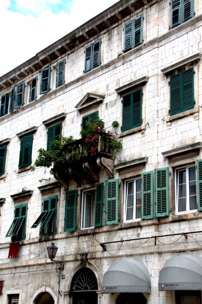 Montenegro (95)