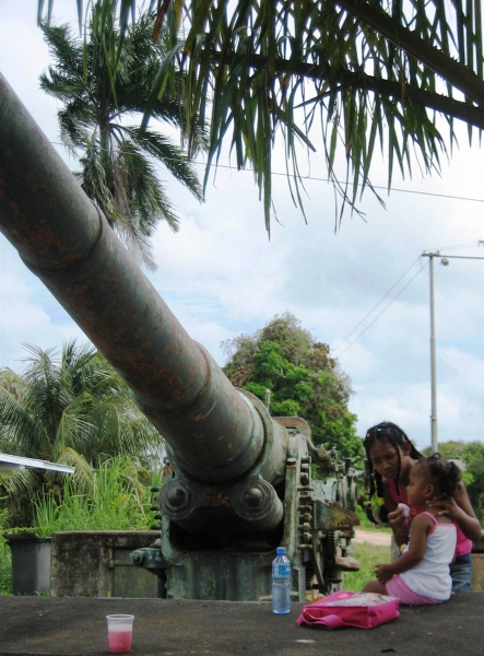 Suriname (41)
